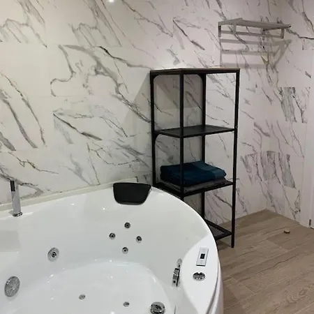 Casa Rural Vivienda Vacacional L'andolina Complejo Caleacabo * Biescas (Asturias)