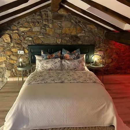 Casa Rural Vivienda Vacacional L'andolina Complejo Caleacabo Biescas (Asturias)